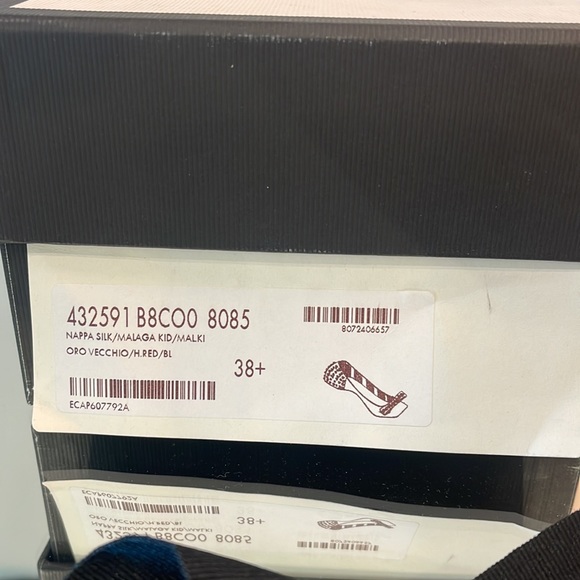 Gucci flats studded size 8/12 - Picture 7 of 8